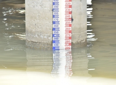 基于gprs雨量、水位遠(yuǎn)程監(jiān)控系統(tǒng)